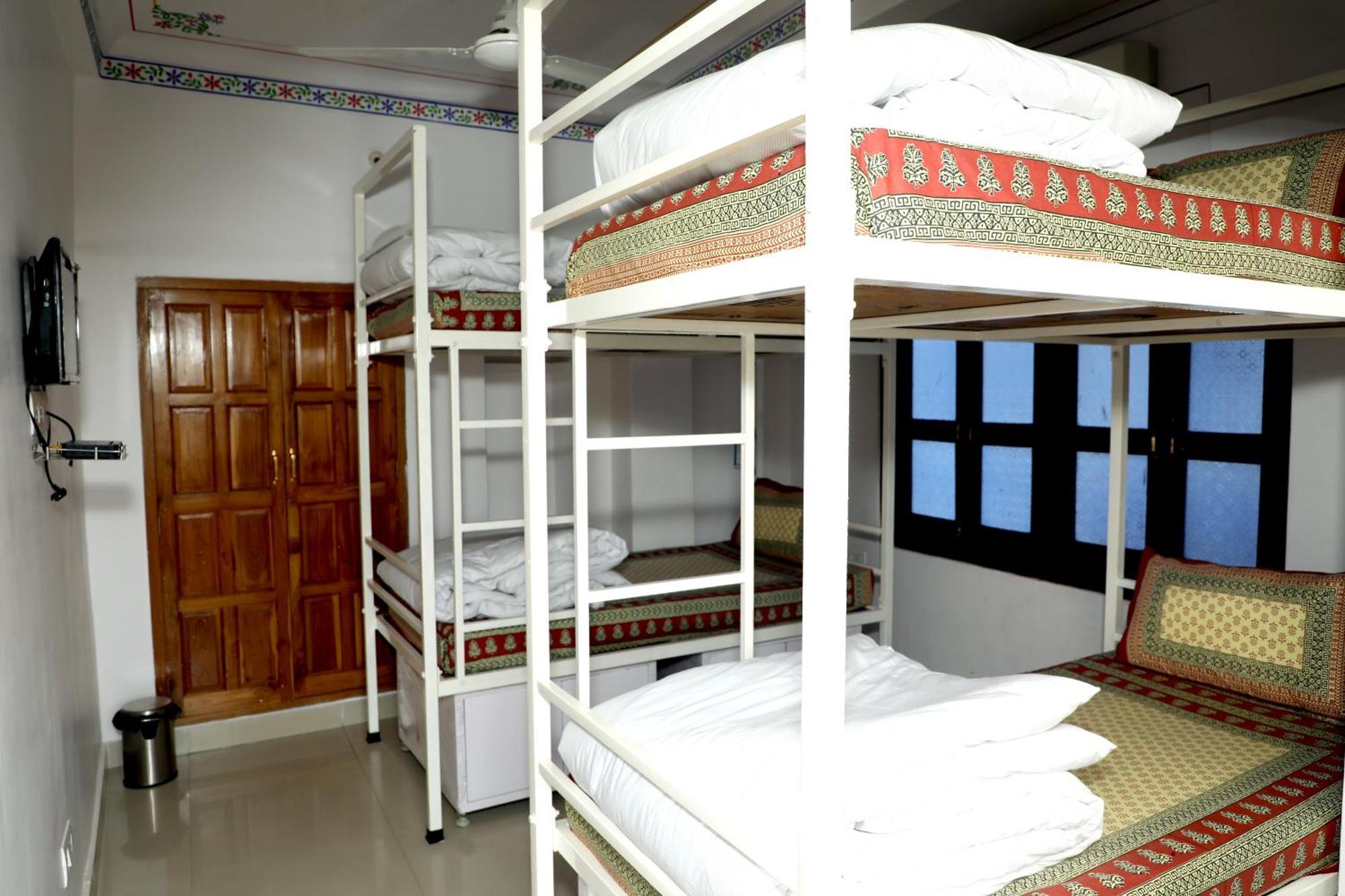 The Mama Hotel - Rooms And Dormitory Udaipur Extérieur photo