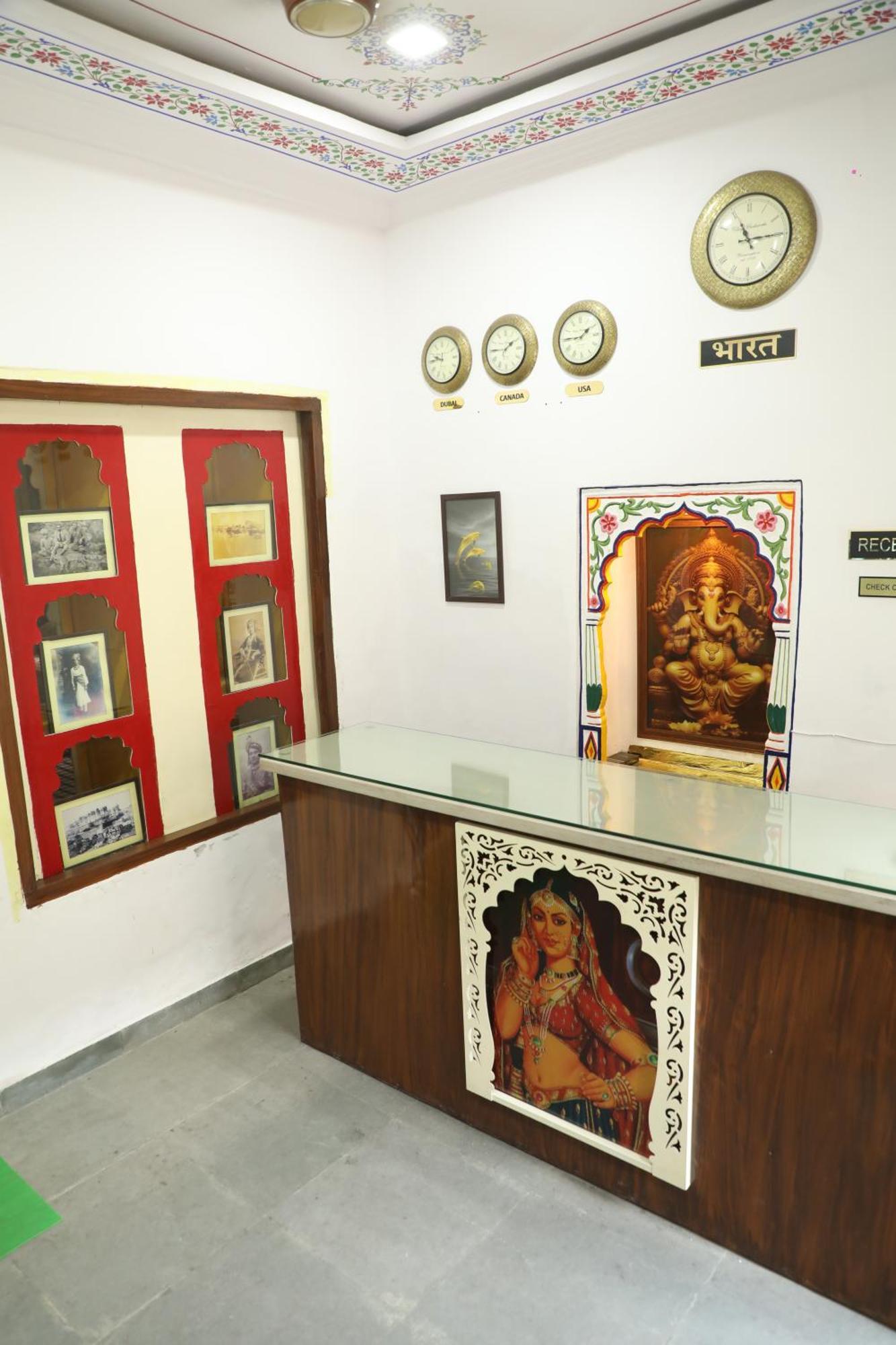The Mama Hotel - Rooms And Dormitory Udaipur Extérieur photo